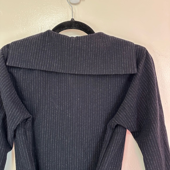 Agnes B Wool Blend Navy Pinstripe Snap Front Sweater, Tie Waist, US Size 4 - Picture 9 of 11